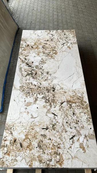 Płyta PVC Beżowy Kamień zestaw 280×244 Połysk 280×244 cm (2 płyty) – płyta ścienna PVC do szybkiego remontu łazienki