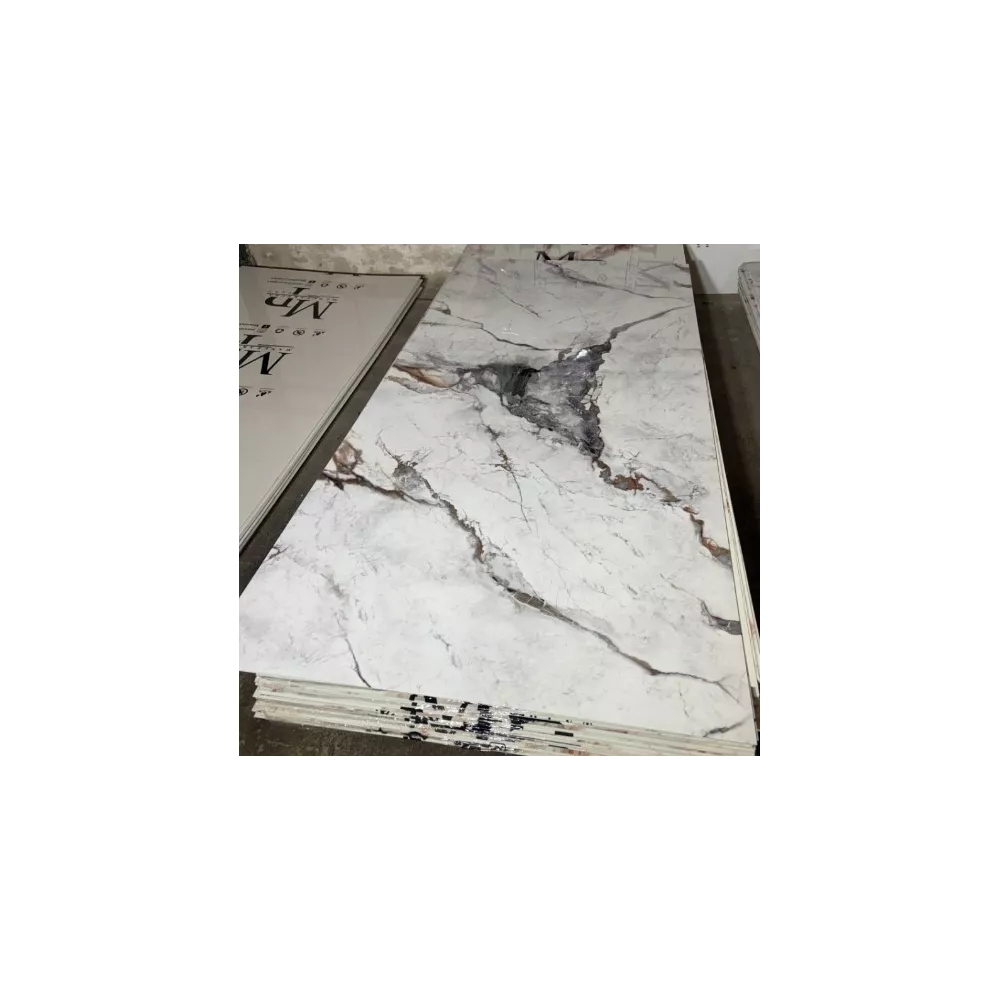 Płyta PVC Burzowy Marmur Połysk 280×122 cm – płyta ścienna PVC do szybkiego remontu łazienki